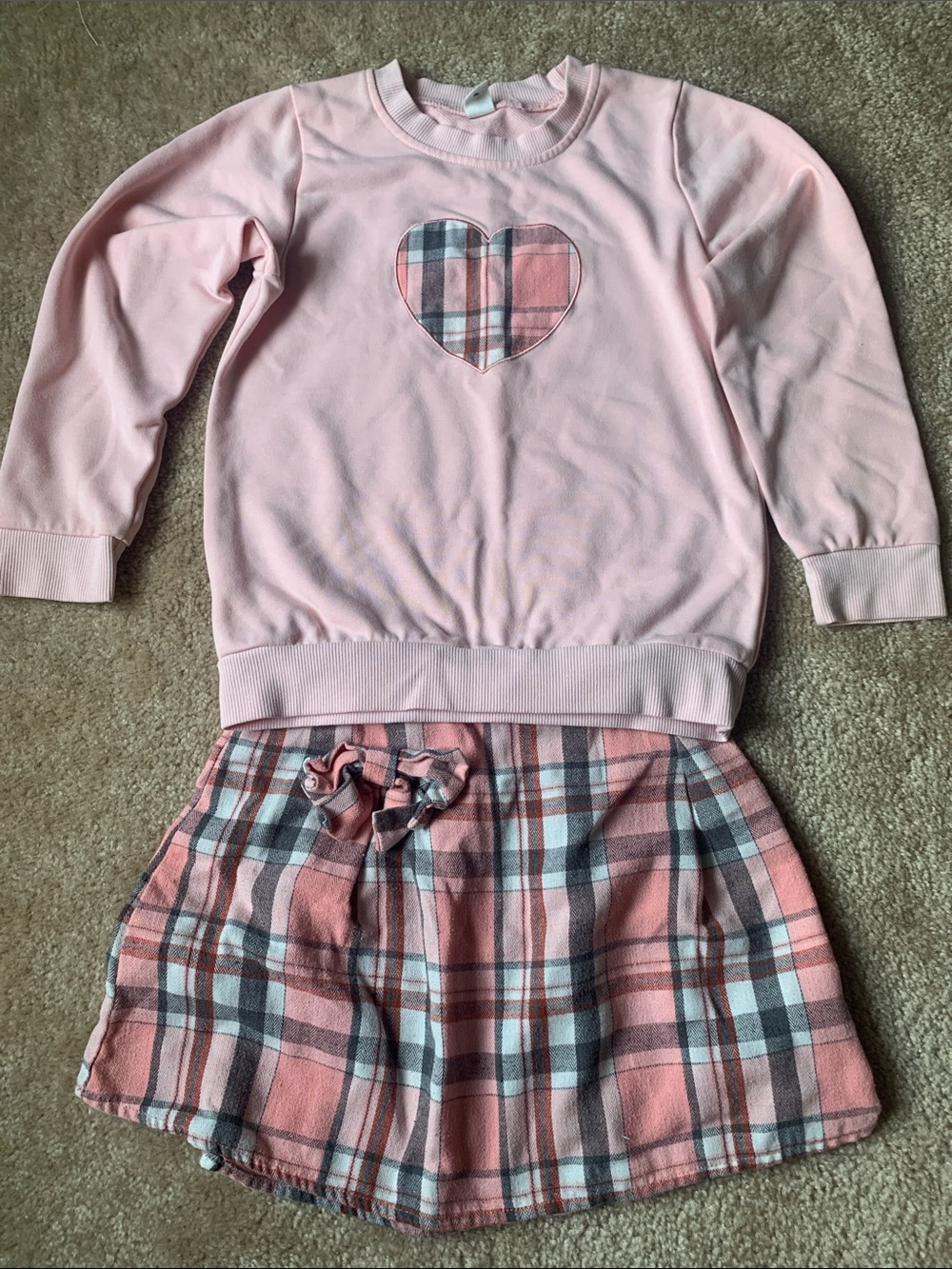 2 Piece Set Girls Pink Top w Plaid Heart & Matching Pink Plaid Skirt